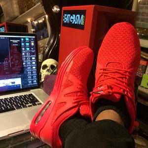 Meet your Posher, Junius